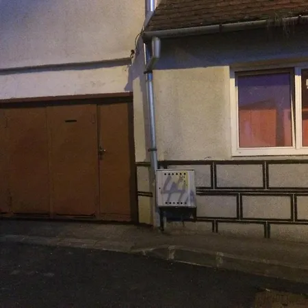 Casa Adrian-camere Centru Istoric Проживання в сім'ї