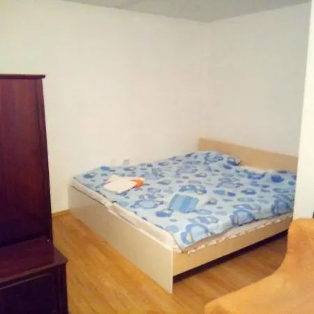 Casa Adrian-camere Centru Istoric